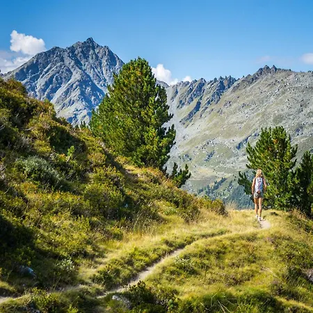 Flat In Nendaz Near Ski Slopes & Cable Cars Lejlighed *